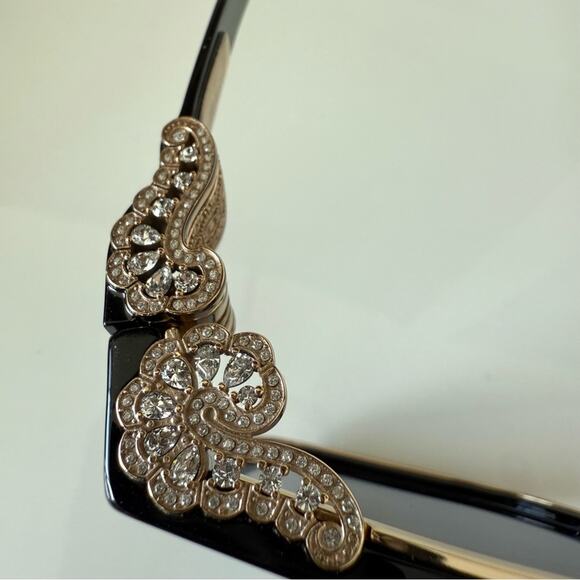 NWT!!! Chopard sunglasses special collection SCH330S Authentic Retail 2500$ - Picture 4 of 11